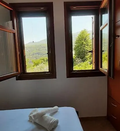 Nature Whispers Apartman Áyios Dhimítrios